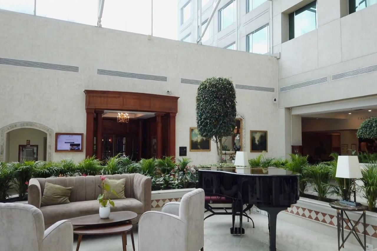 Jw Marriott Quito Hotell Exteriör bild